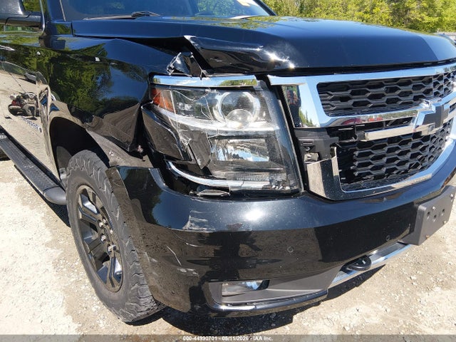 Chevrolet Suburban Lt