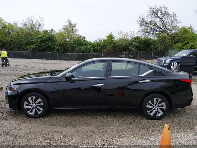 Nissan Altima S Fwd