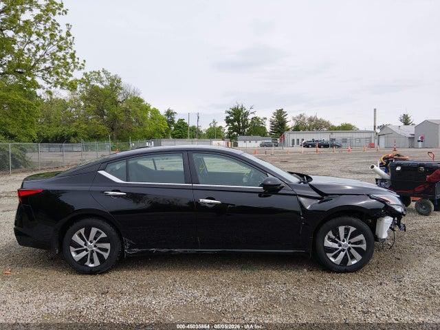 Nissan Altima S Fwd