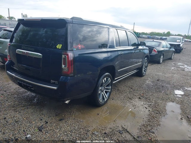 GMC Yukon Denali
