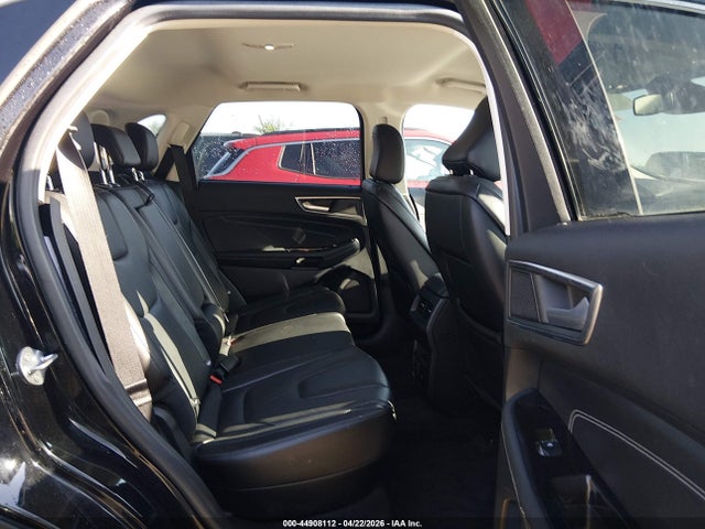 Ford Edge Titanium