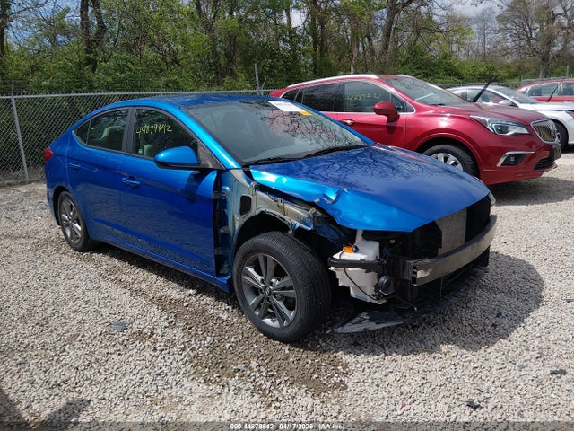 Salvage Hyundai ELANTRA Image