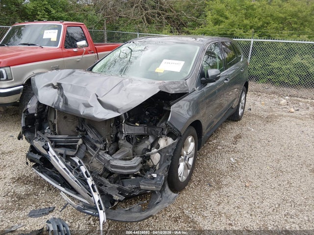 Ford Edge Titanium