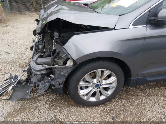Ford Edge Titanium