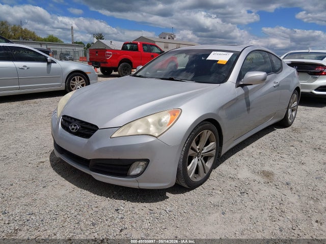 Hyundai Genesis 2.0t Premium