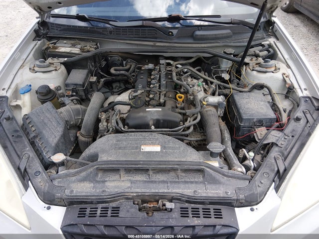 Hyundai Genesis 2.0t Premium