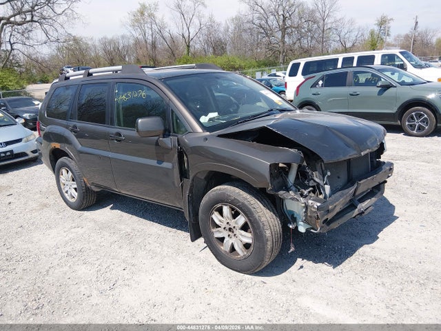 Salvage Mitsubishi Endeavor Image
