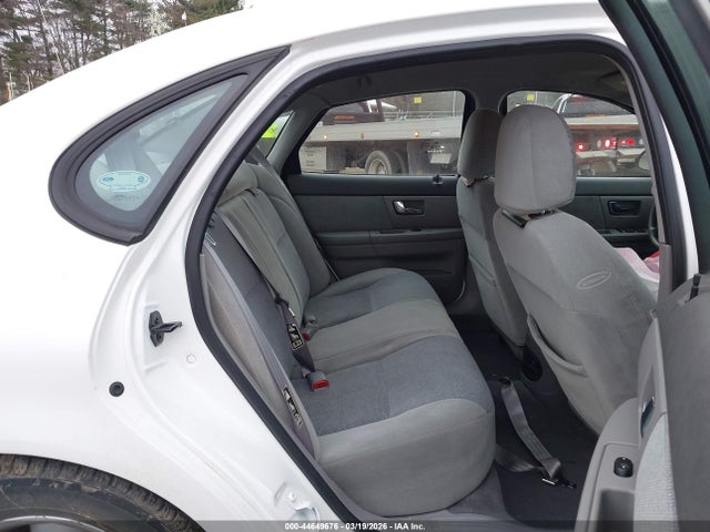 Ford Taurus Ses