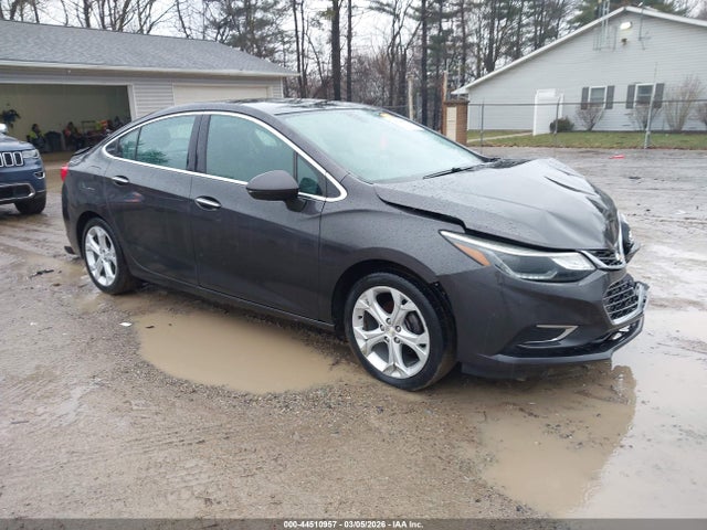Salvage Chevrolet Cruze Image