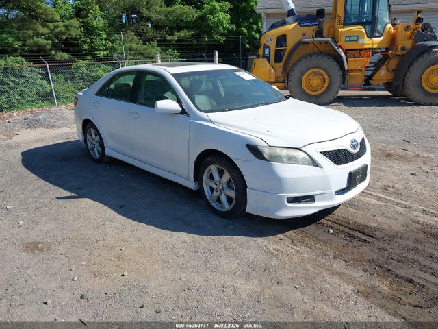 Salvage Toyota Camry Image