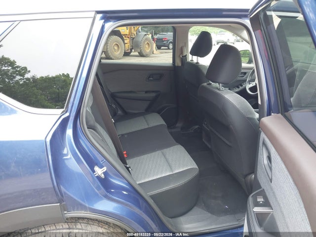 Nissan Rogue S Intelligent Awd