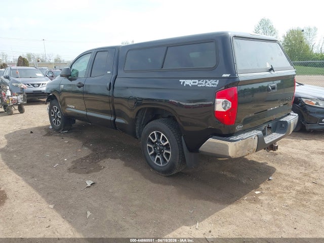 Toyota Tundra Sr5 5.7l V8