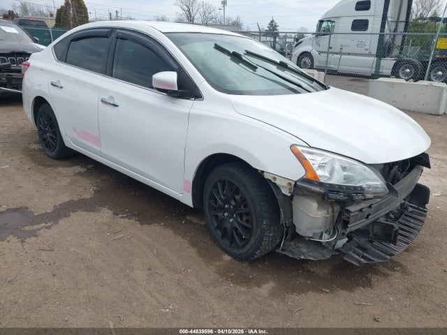 Salvage Nissan Sentra Image