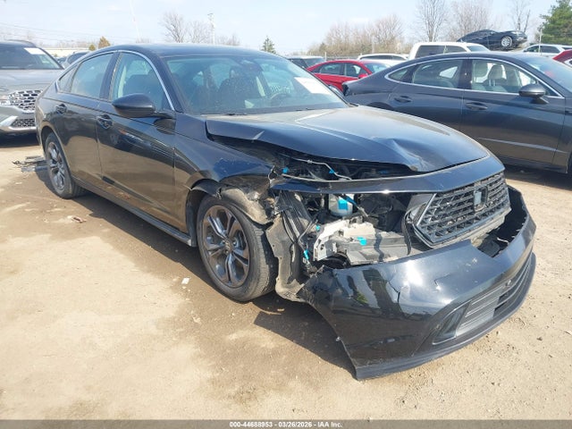 Salvage Honda Accord Image