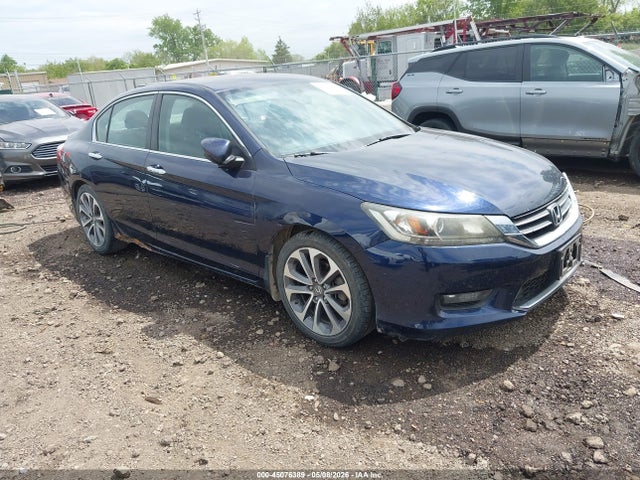 Salvage Honda Accord Image