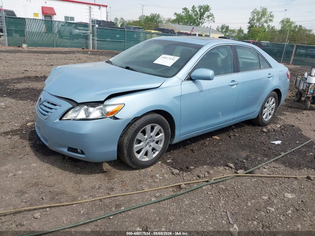 Toyota Camry Xle V6