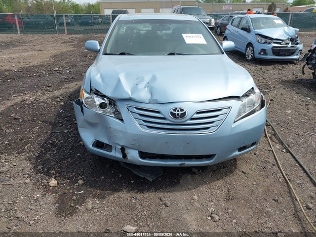 Toyota Camry Xle V6