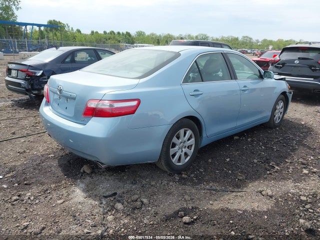 Toyota Camry Xle V6
