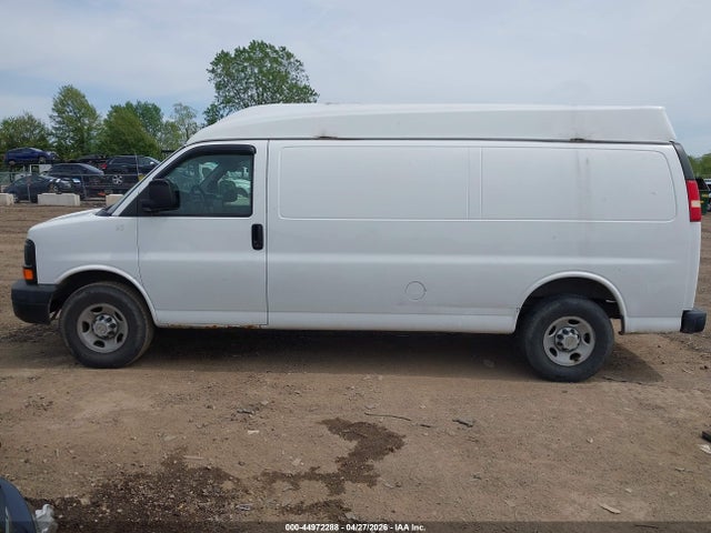Chevrolet Express Work Van
