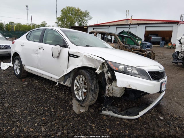 Salvage Kia Optima Image