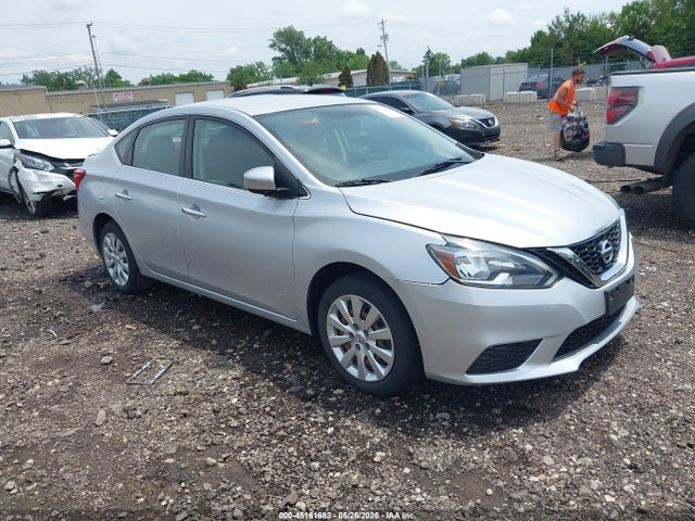 Salvage Nissan Sentra Image