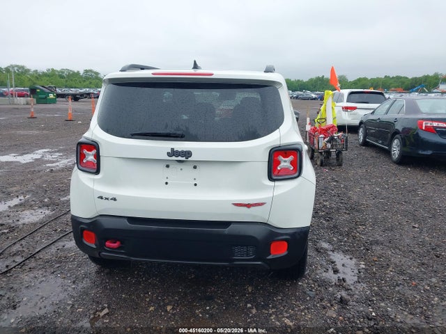 Jeep Renegade Trailhawk 4x4