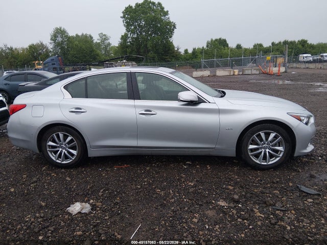 INFINITI Q50 2.0t Base