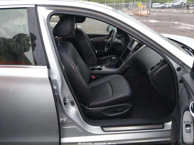 INFINITI Q50 2.0t Base