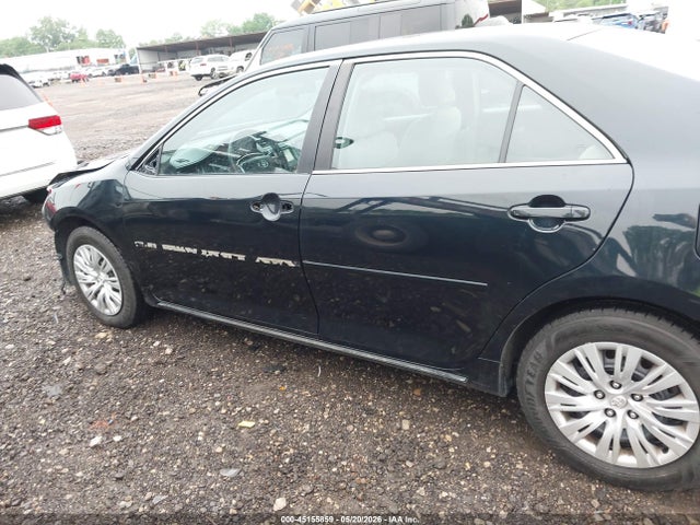Toyota Camry Le