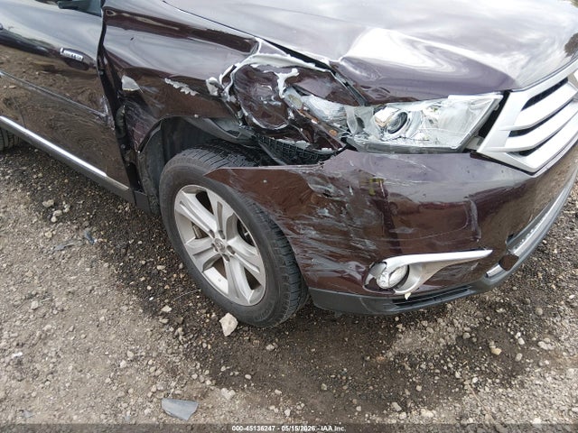 Toyota Highlander Limited V6