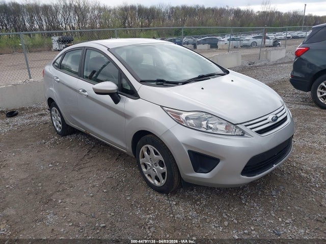 Salvage Ford Fiesta Image