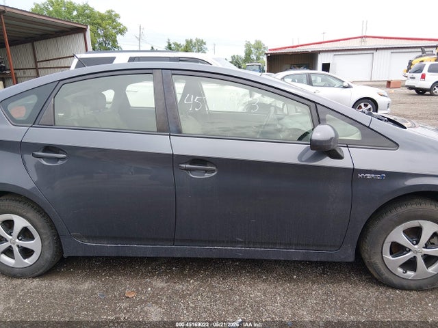 Toyota Prius Three