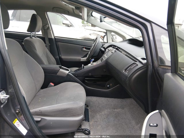 Toyota Prius Three