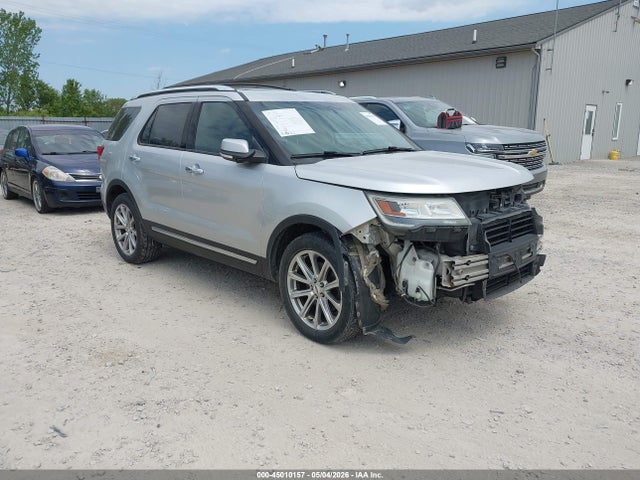 Salvage Ford Explorer Image