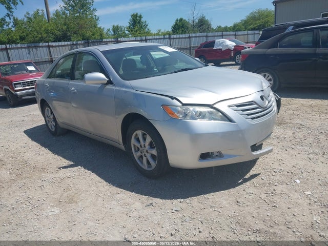Salvage Toyota Camry Image