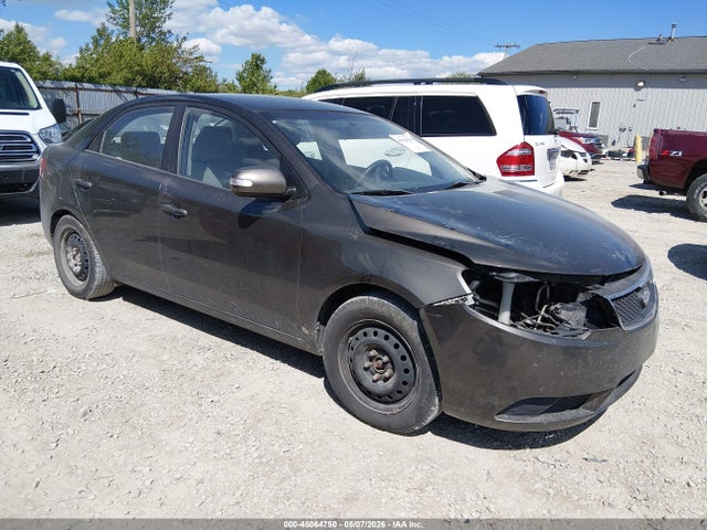 Salvage Kia Forte Image