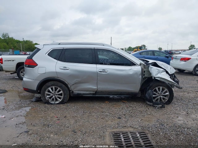 Nissan Rogue Sv