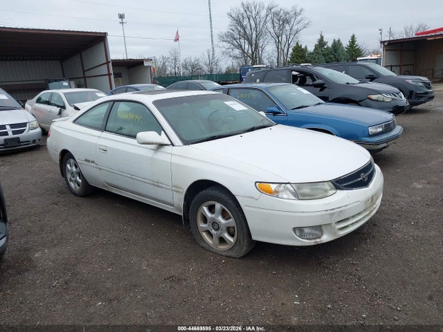 Salvage Toyota Camry Image