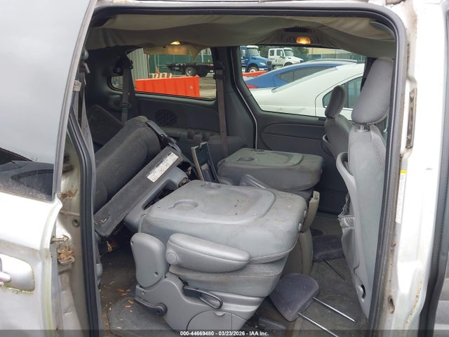 Dodge Grand Caravan Sxt