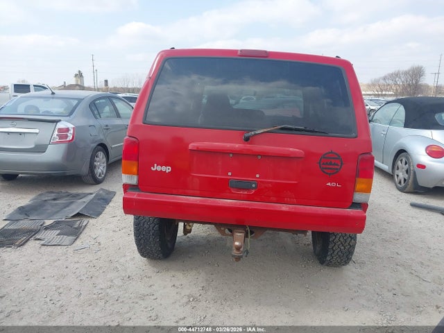 Jeep Cherokee