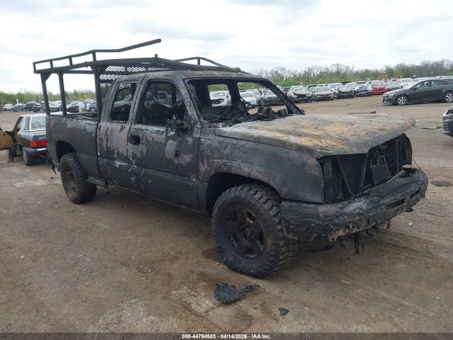 Salvage Chevrolet Silverado 1500 Image