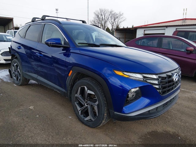 Salvage Hyundai TUCSON Image