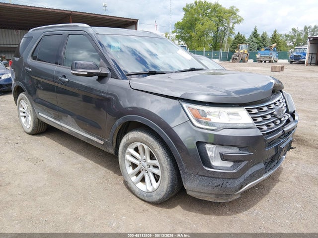 Salvage Ford Explorer Image