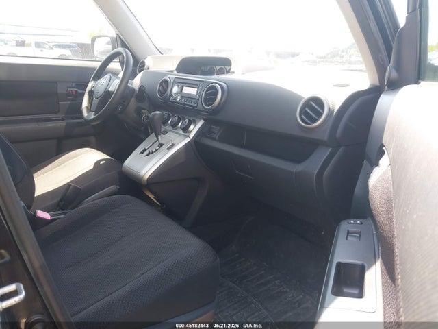 Scion xB