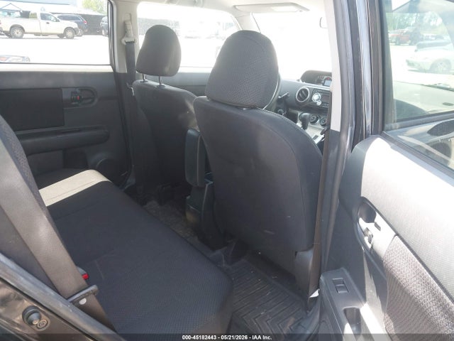 Scion xB