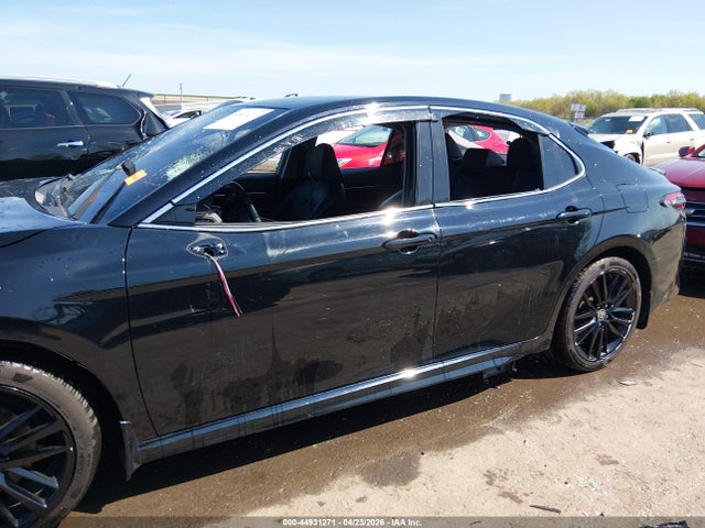 Toyota Camry Xse