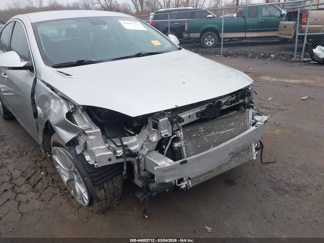 Buick Regal Premium I