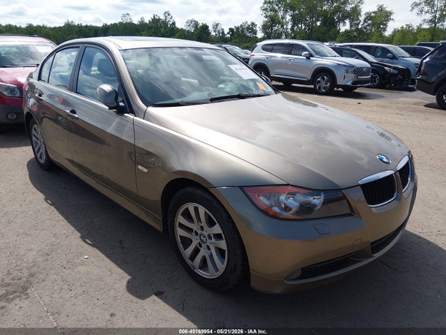 Salvage BMW 3 Series Image