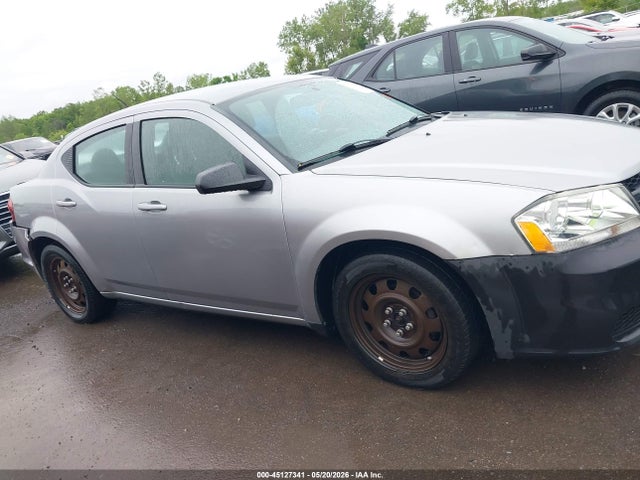Dodge Avenger Se