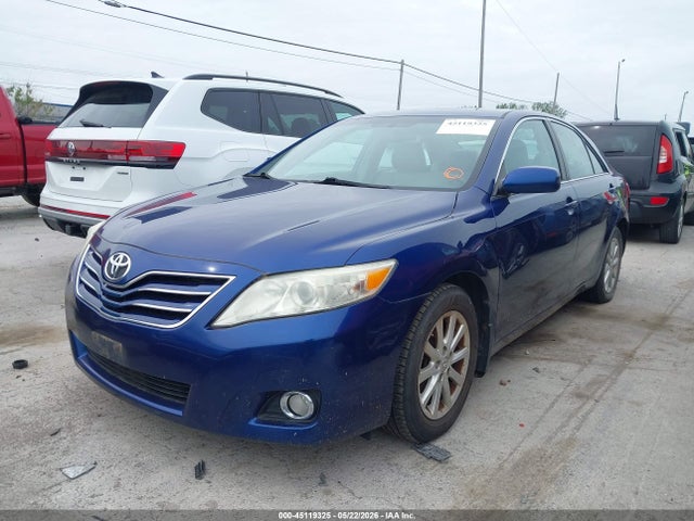 Toyota Camry Xle V6